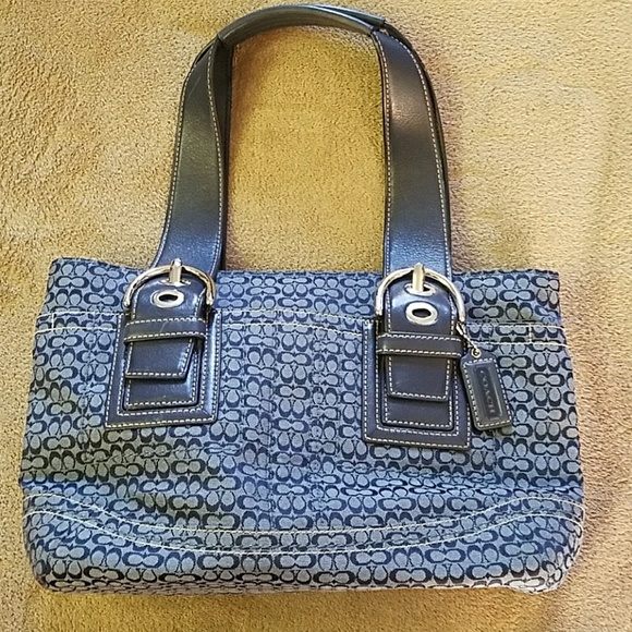 Coach Handbags - Navy Coach handbag
